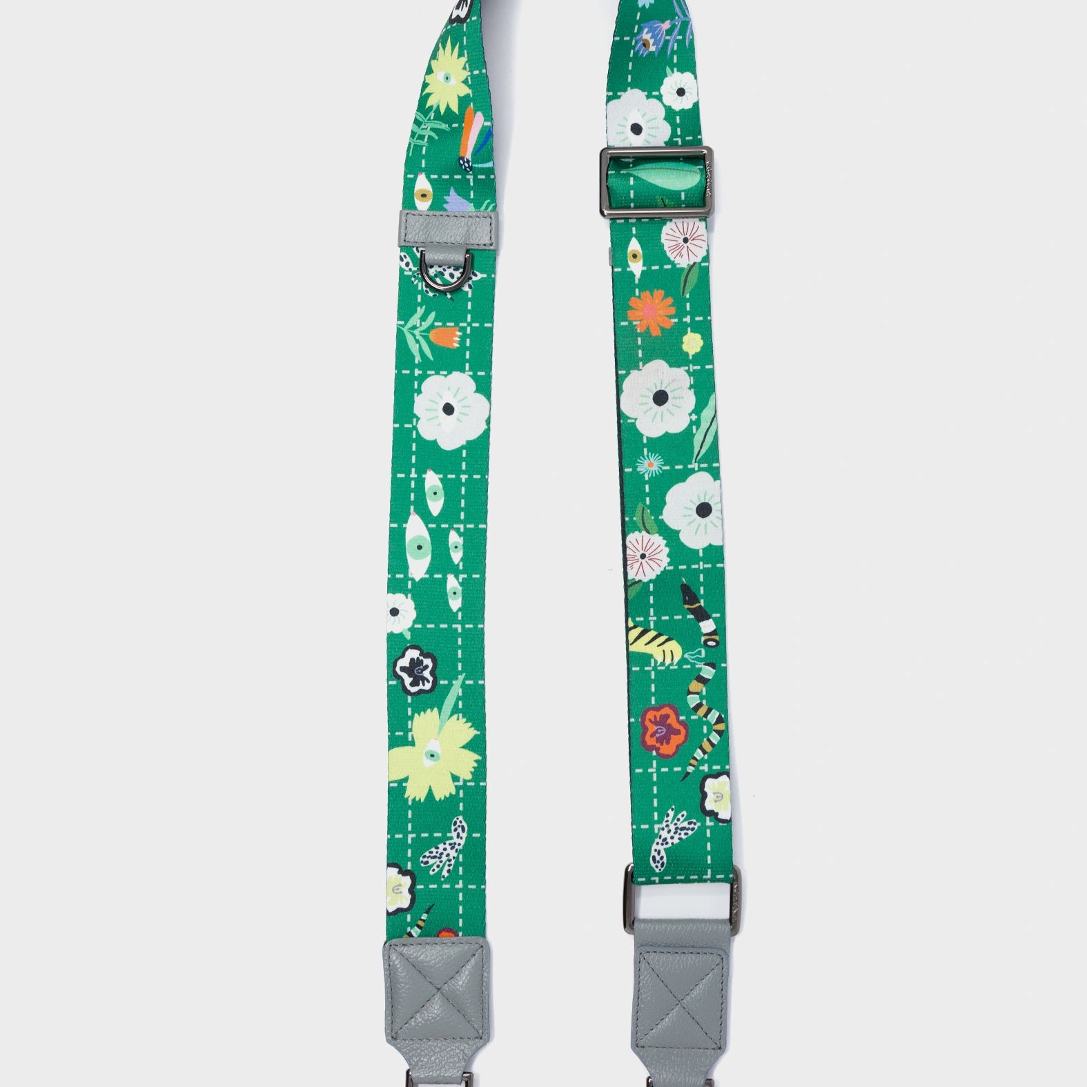 Detachable Irelad Green Nylon Strap - Floralia Print - How to Use