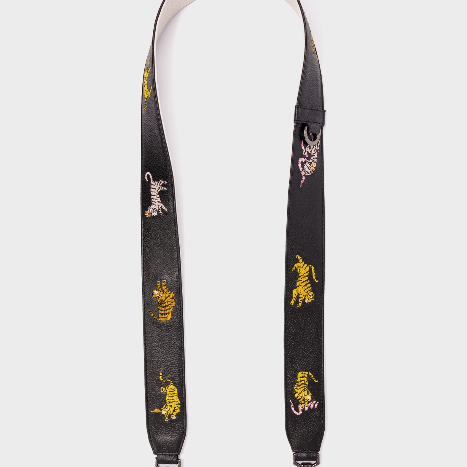 Detachable Black Leather Shoulder Strap - Retrotiger Embroidery  - How To Use It