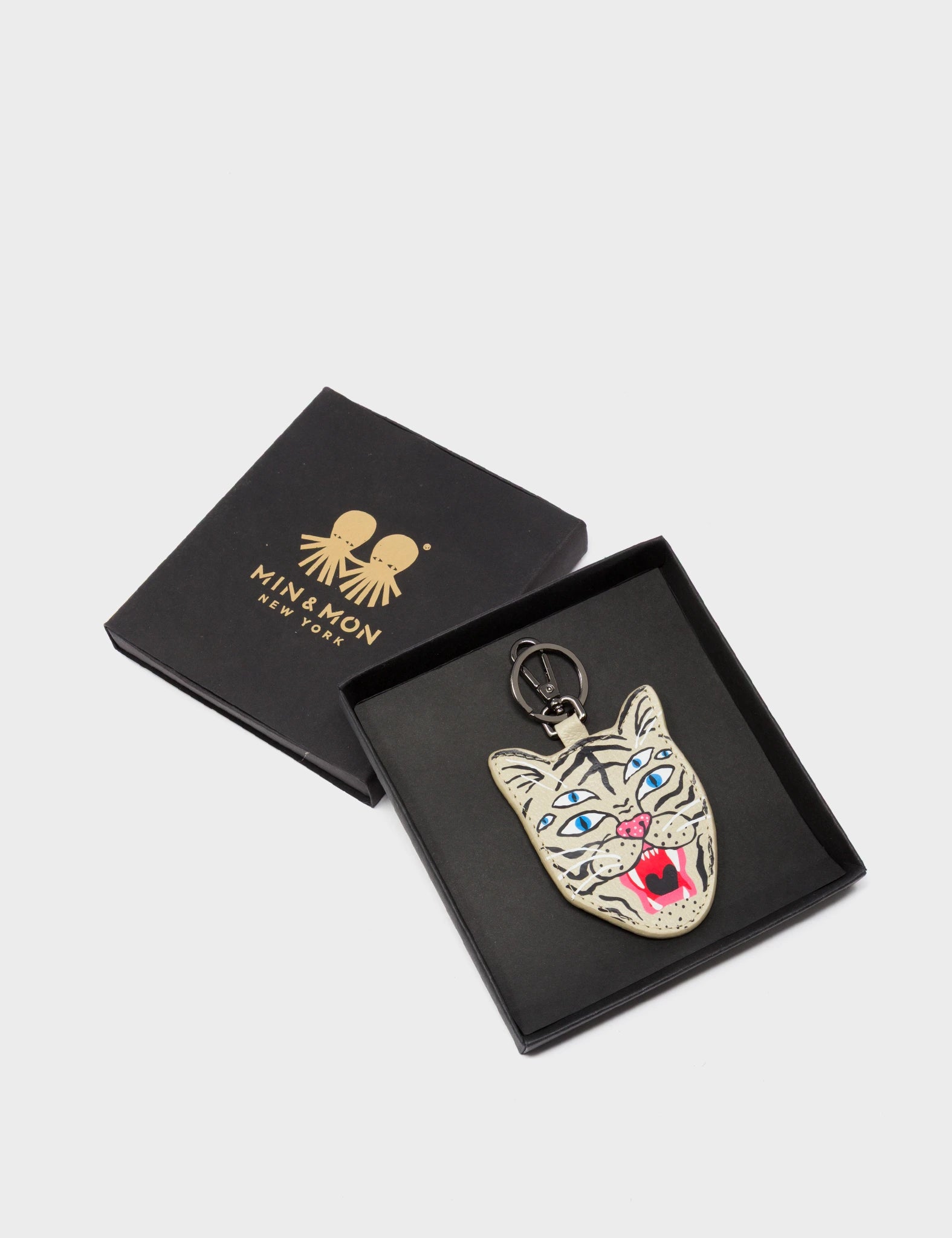 Happy Tiger - Gravel Leather Keychain - Package