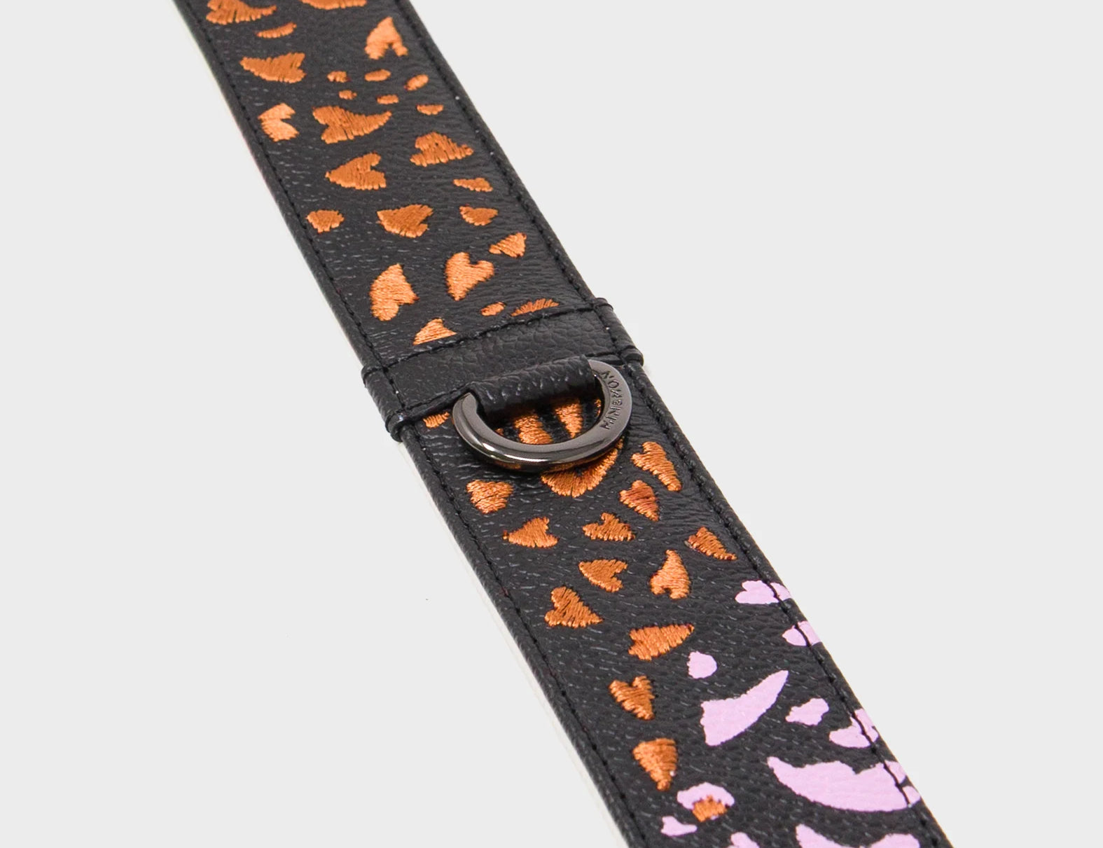 Detachable Black Leather Shoulder Strap - Wild Heart Embroidery - Detail view