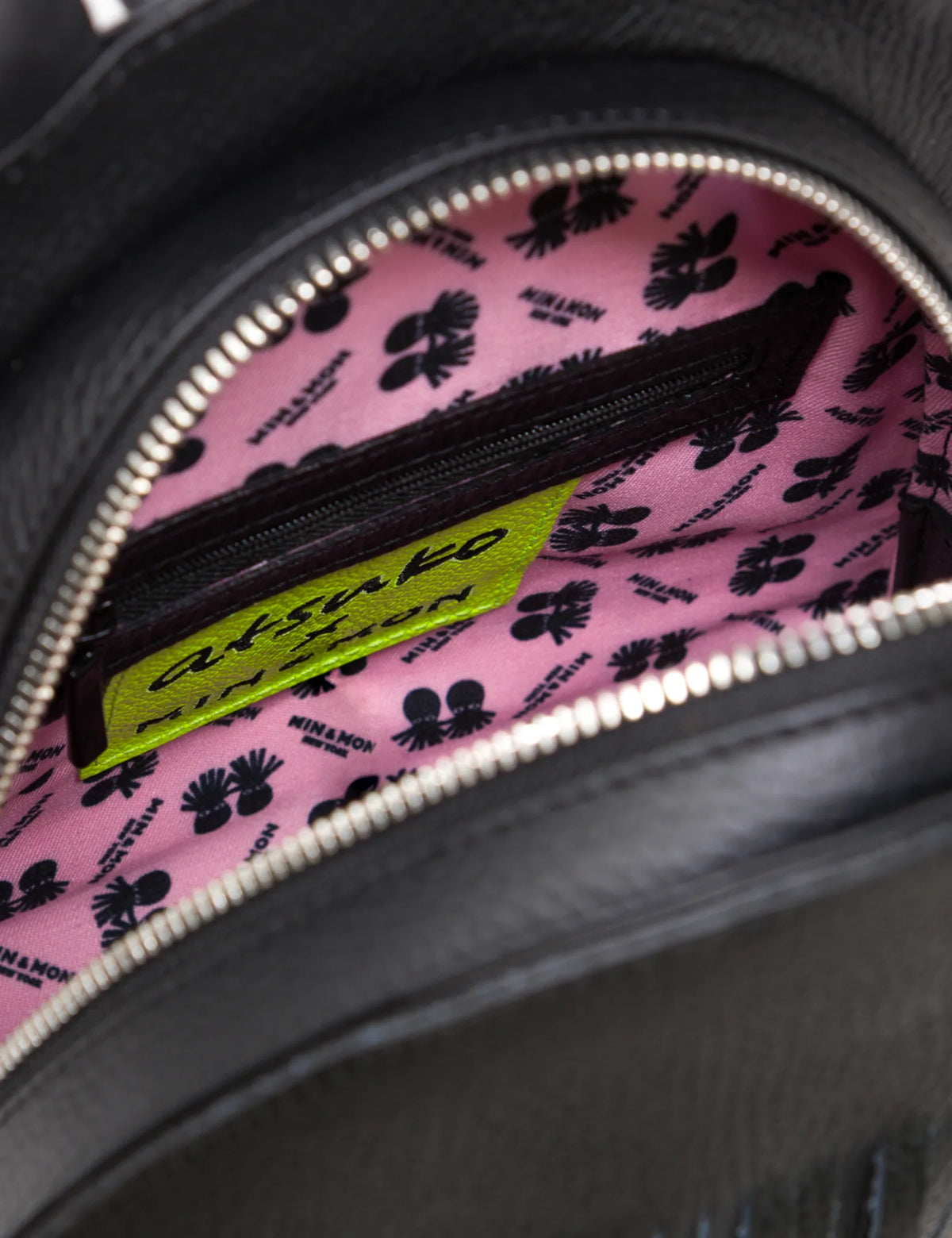 Atsuko The Drop Leather Backpack - Classic Black - Inside View