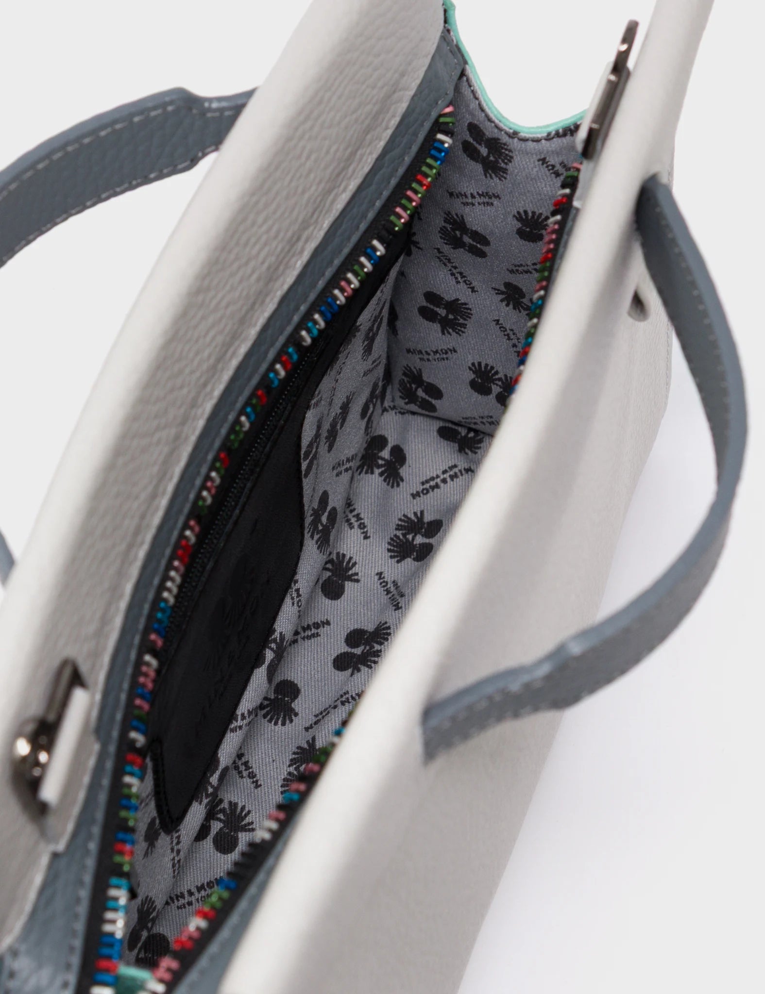 Vali Crossbody Moonwalk Gray and Oceanic Green Leather Bag - All Over Eyes Embroidery - Inside View 