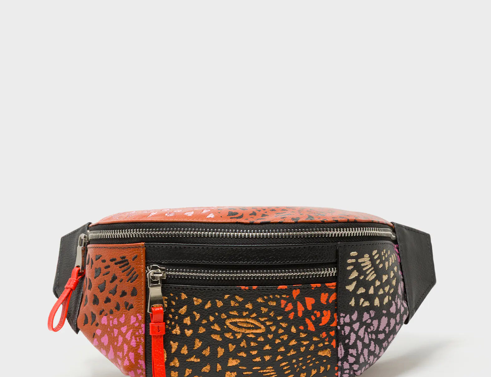 Harold Fanny Pack Black Leather - Retro Tiger Embroidery - Front VIew