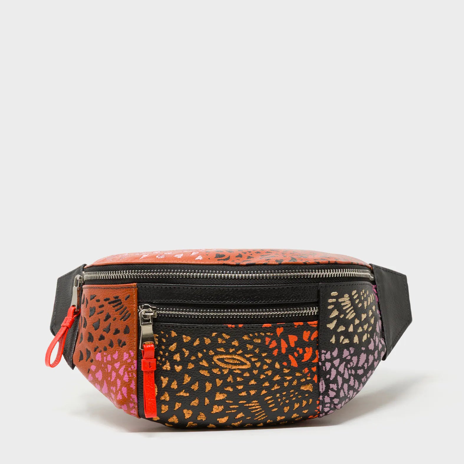 Harold Fanny Pack Black Leather - Retro Tiger Embroidery - Front VIew