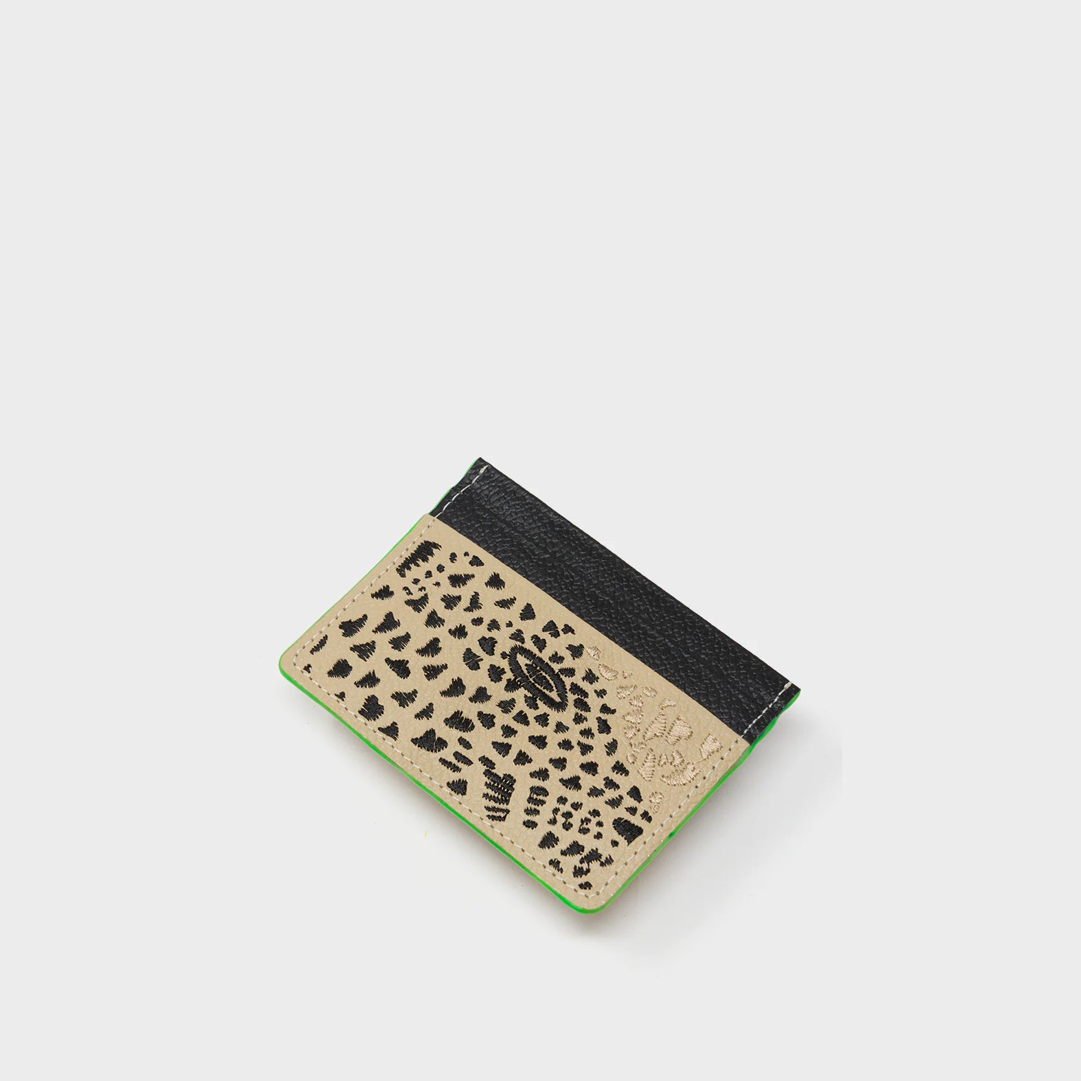 Filium Taos Taupe Leather Cardholder - Retro Tiger Embroidery - Side