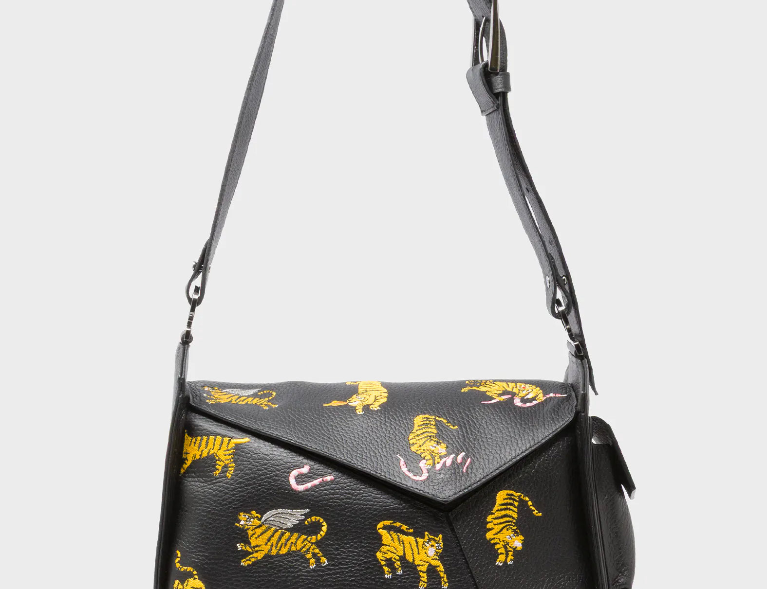 Houston Black Leather Shoulder Bag - Tiger Rumble - Front