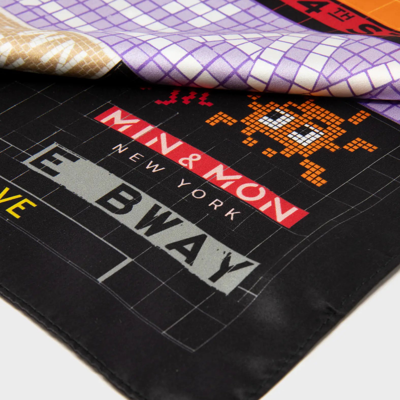 Black Silk Scarf - Subway Stories - Detail