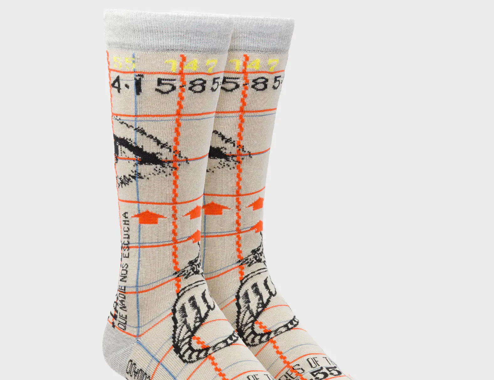 Beige and Gray Socks - Kind Type - 3D View