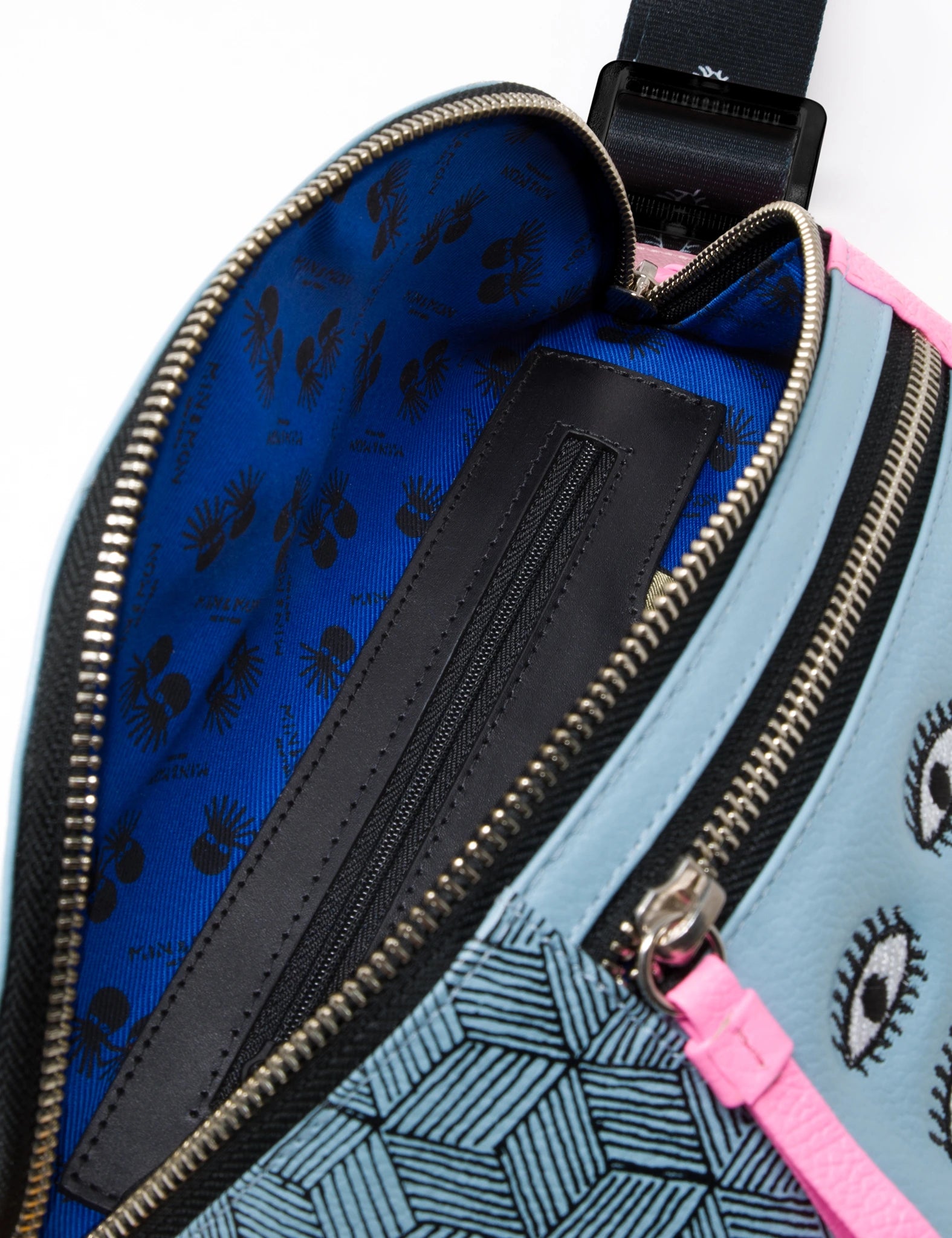 Fanny Pack Stratosphere Blue Leather - All Over Eyes Embroidery - Inside 