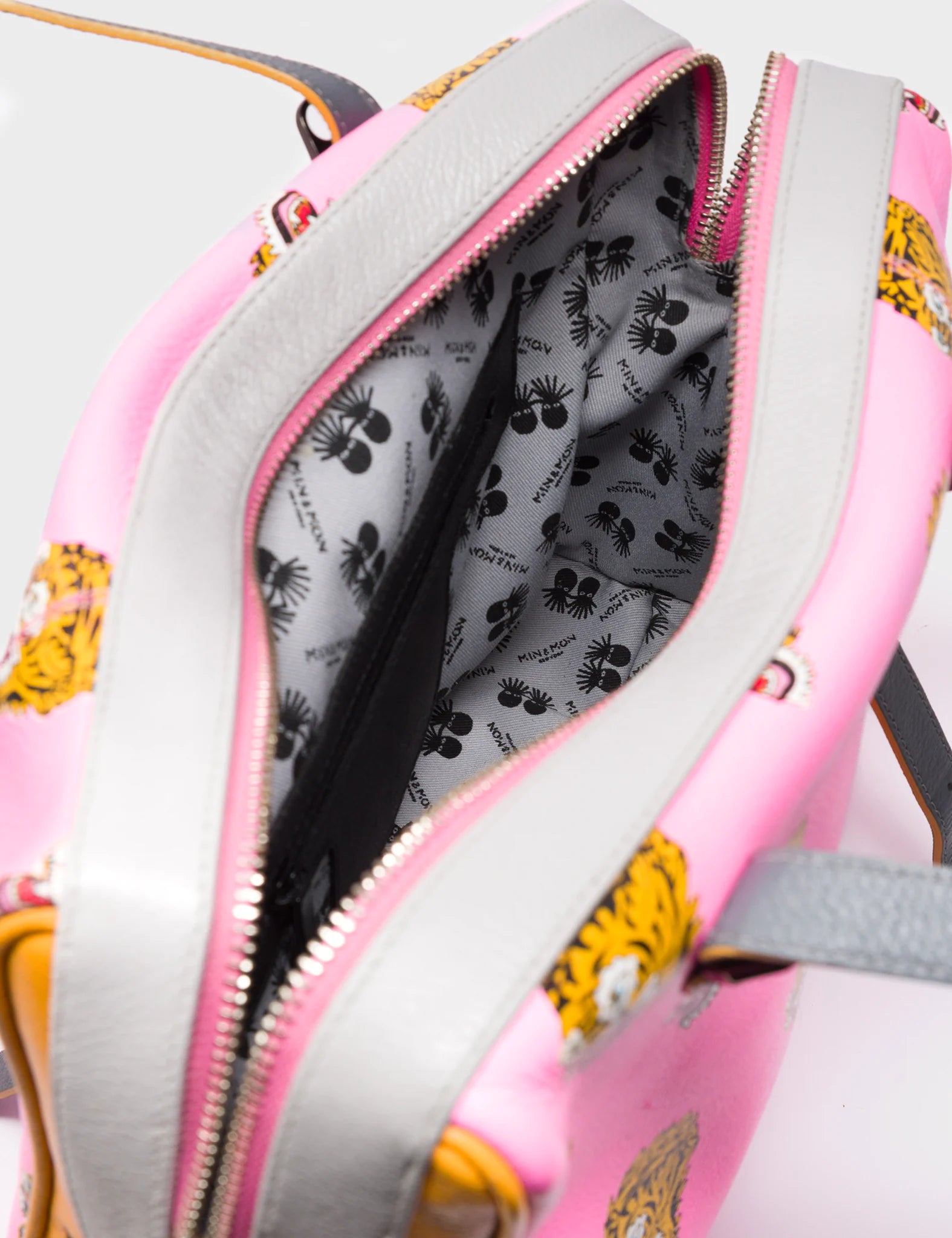 Esther Taffy Pink Satchel Bag - El Trópico Print Design - Detail View