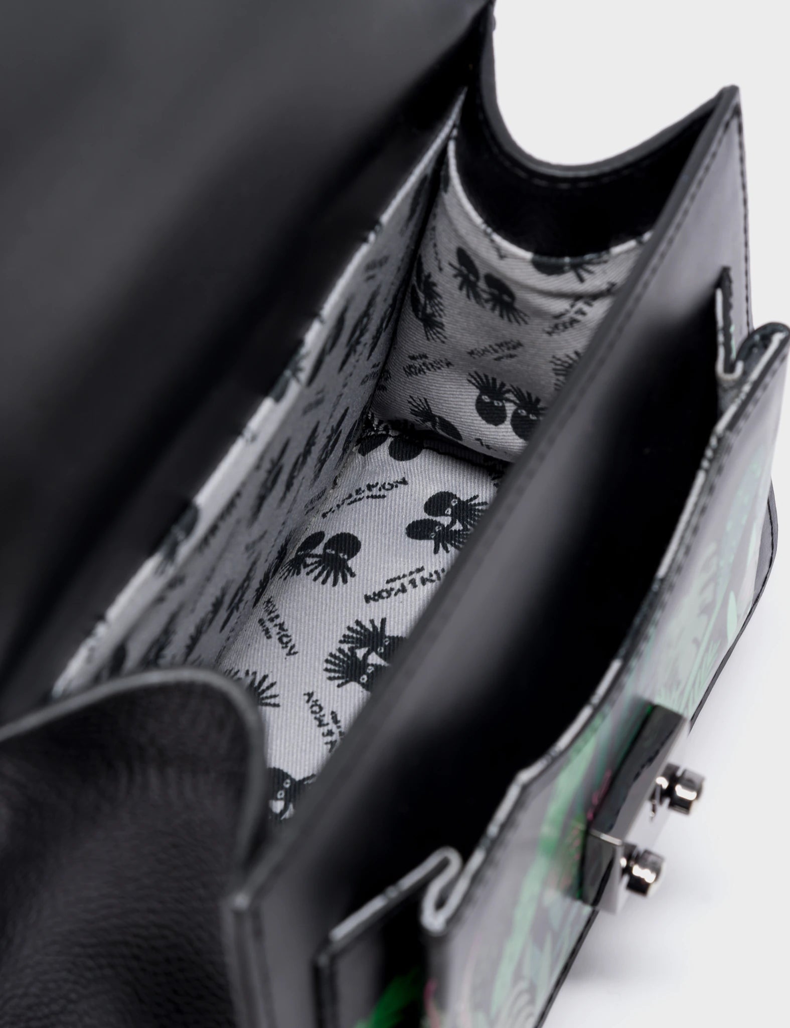 Silas Black Small Leather Crossbody Bag - El Trópico Design - Detail View