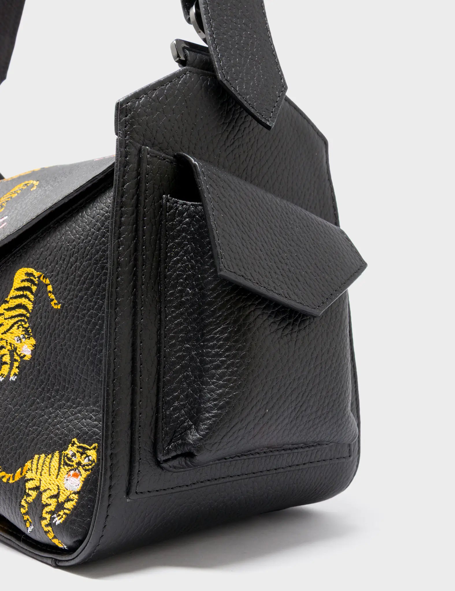 Houston Black Leather Shoulder Bag - Tiger Rumble - Pocket View