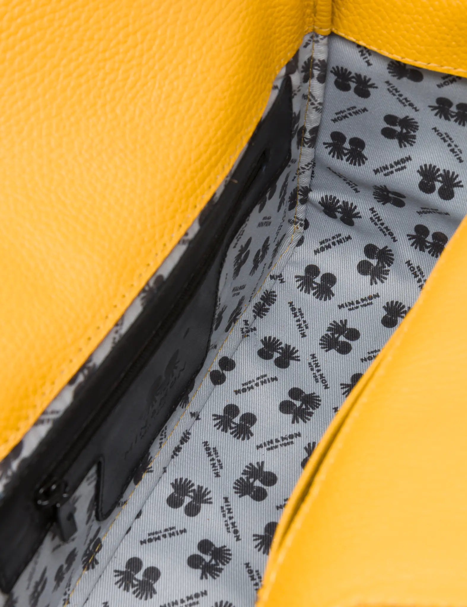 Benji Medium Crossbody Golden Glow Leather Bag - Look Up 👀 - Inside View