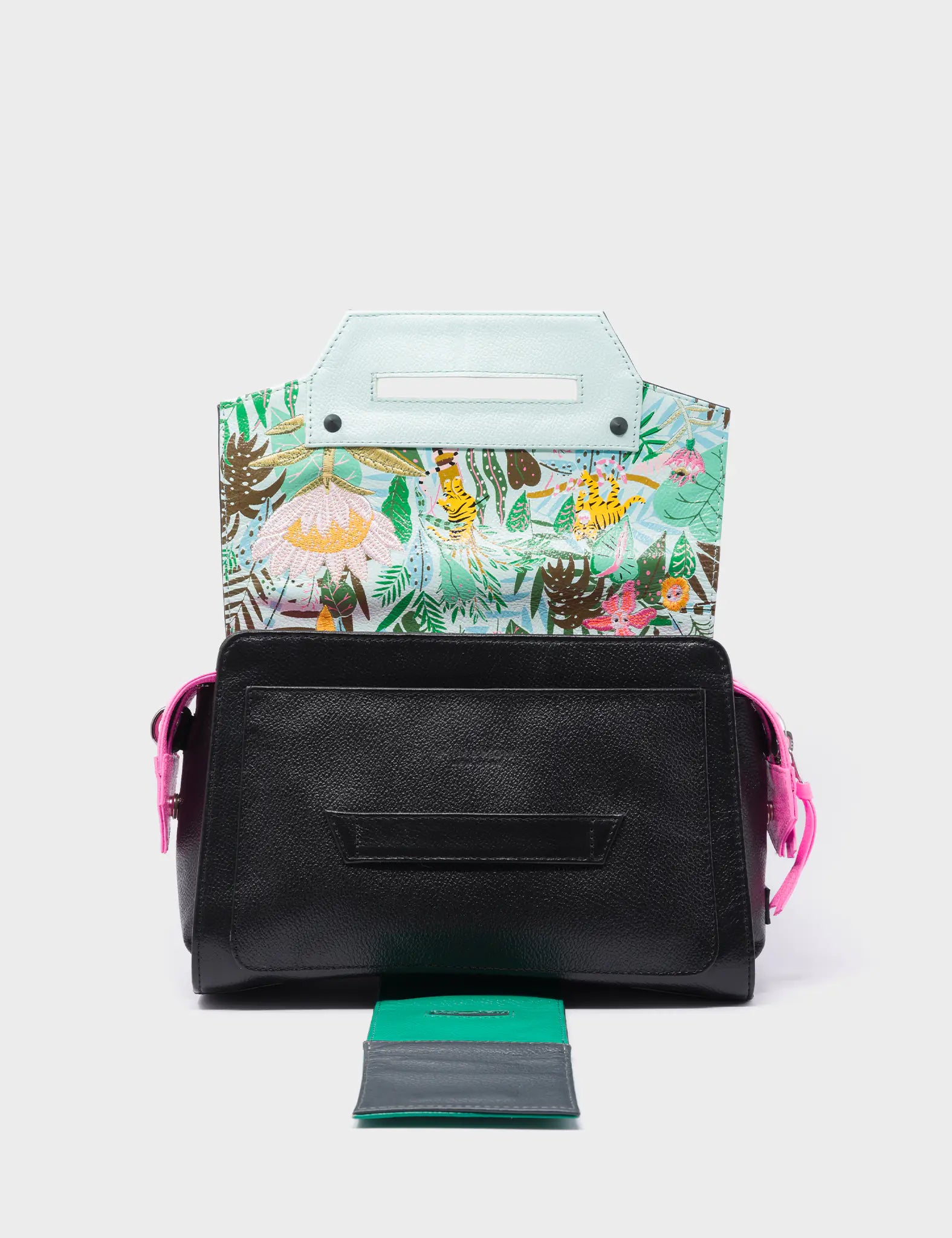 Cael Reversible Black And Green Shoulder Bag - El Trópico Design Open View