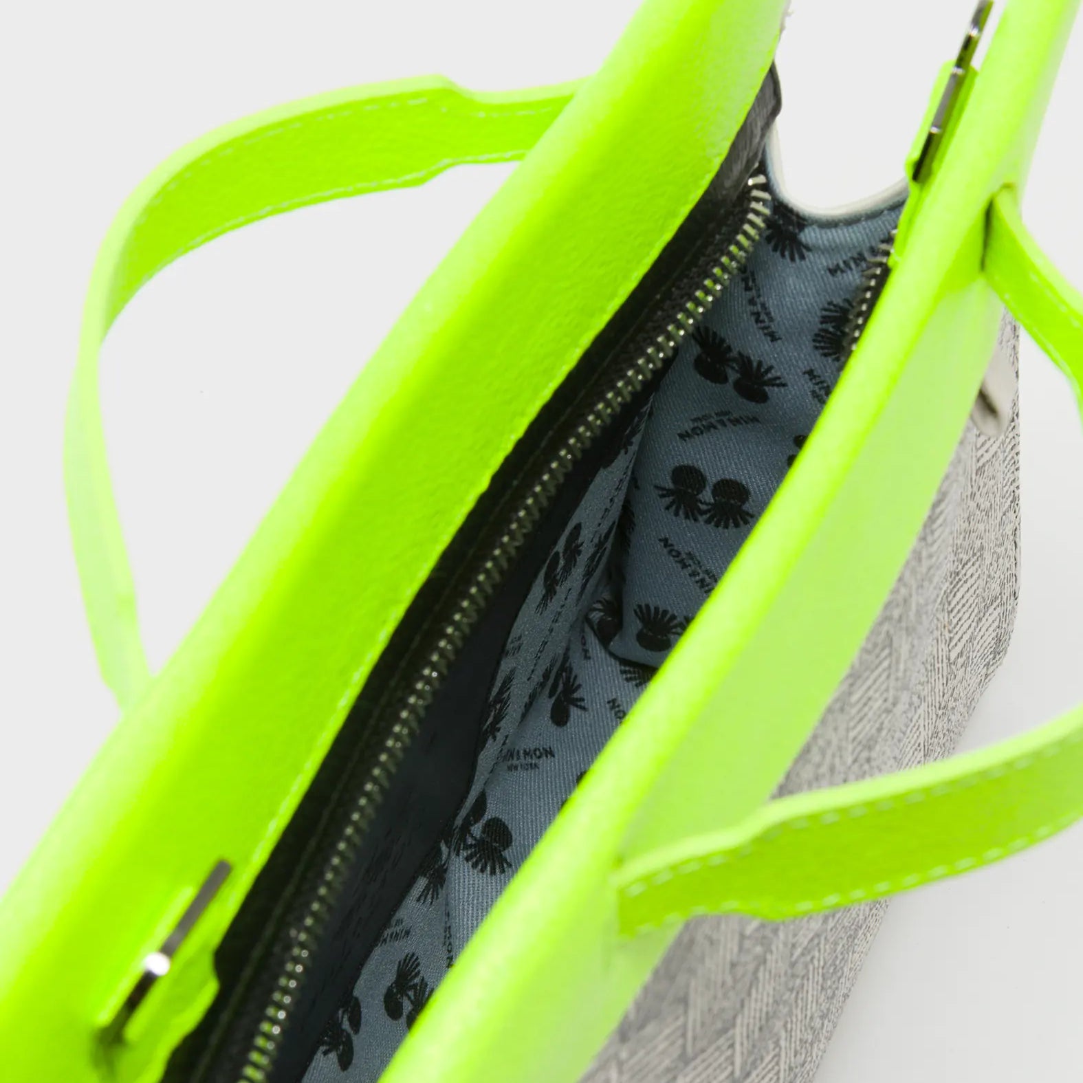 Vali Small Crossbody Cream and Neon Green Leather Bag - Cubes Print - Inside View