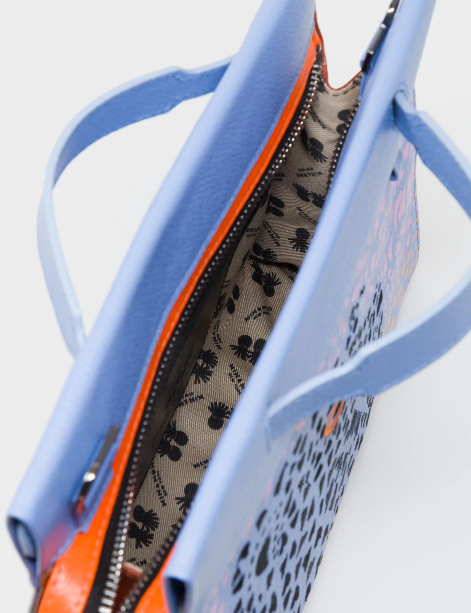 Vali Crossbody Vista Blue Leather Bag - Retro Tiger Design - Inside View