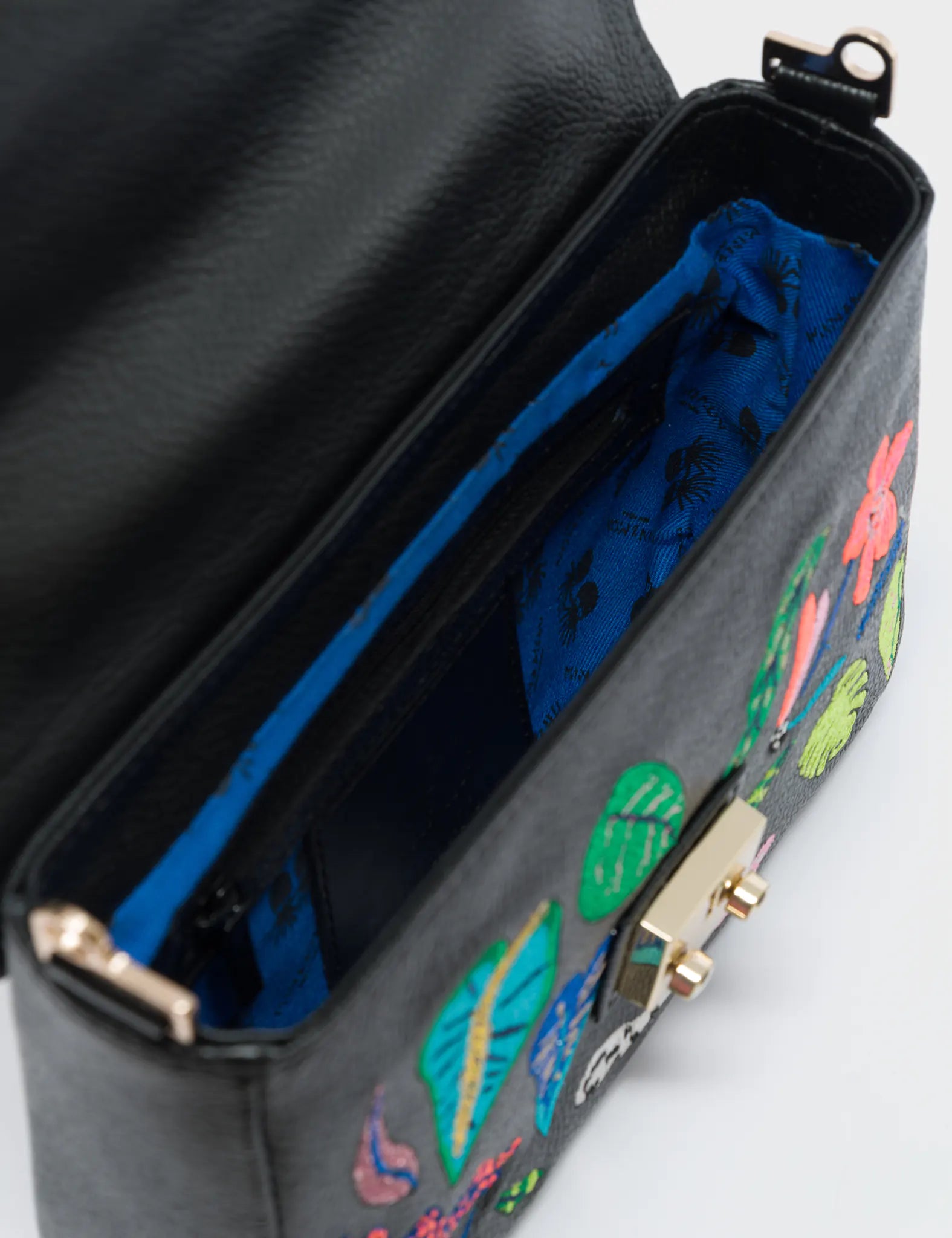 Amantis Cameo Black Leather Crossbody Mini Handbag - El Trópico Embroidery Design - Inside