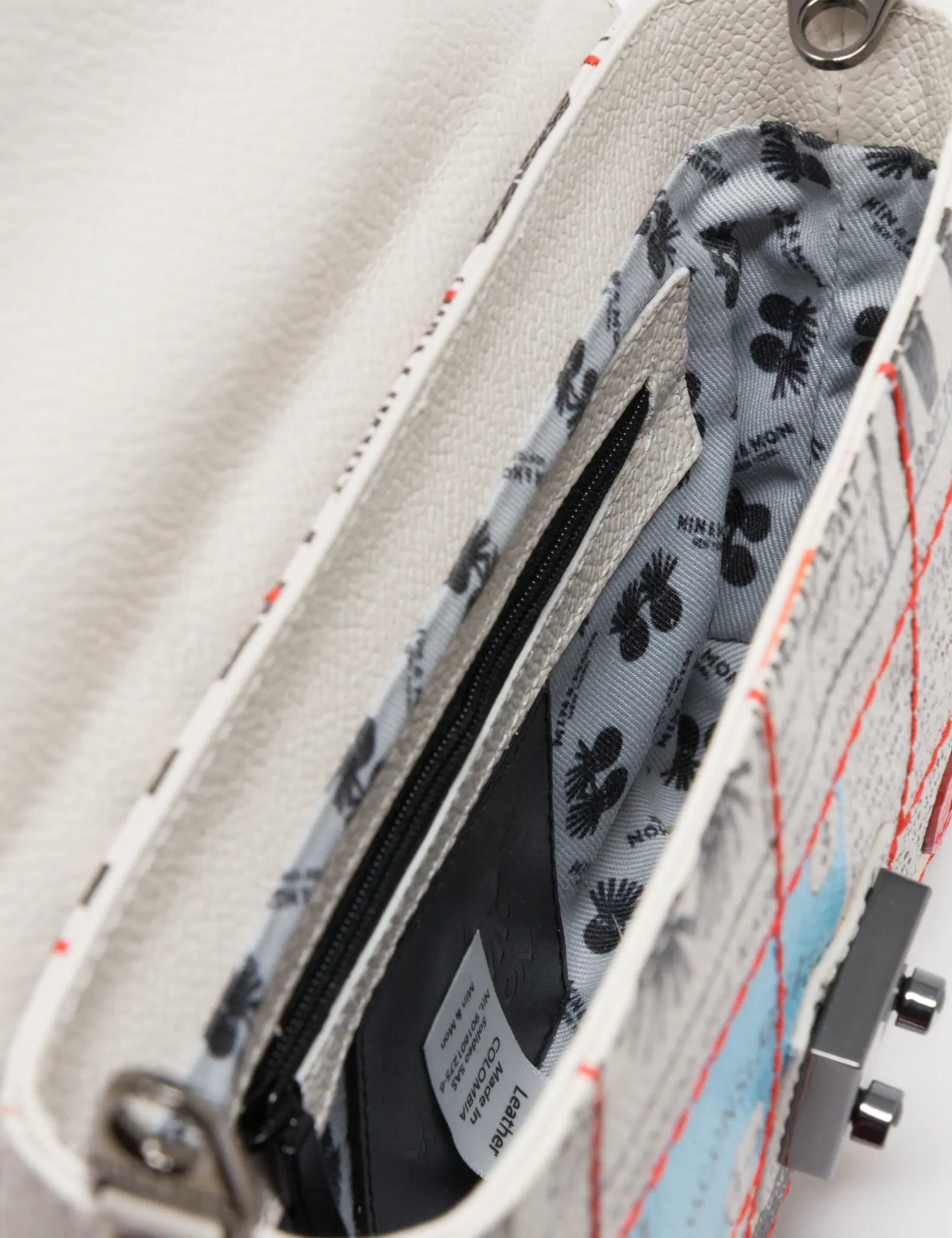 Amantis Cream Leather Crossbody Mini Handbag - Kind Type Design - Inside View