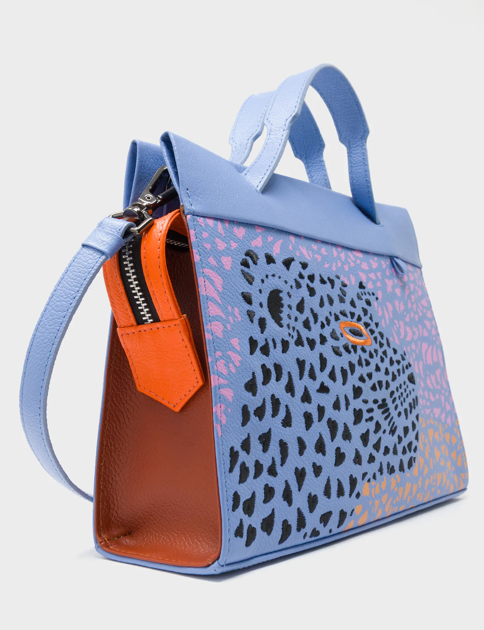 Vali Crossbody Vista Blue Leather Bag - Retro Tiger Design - Side Corner View