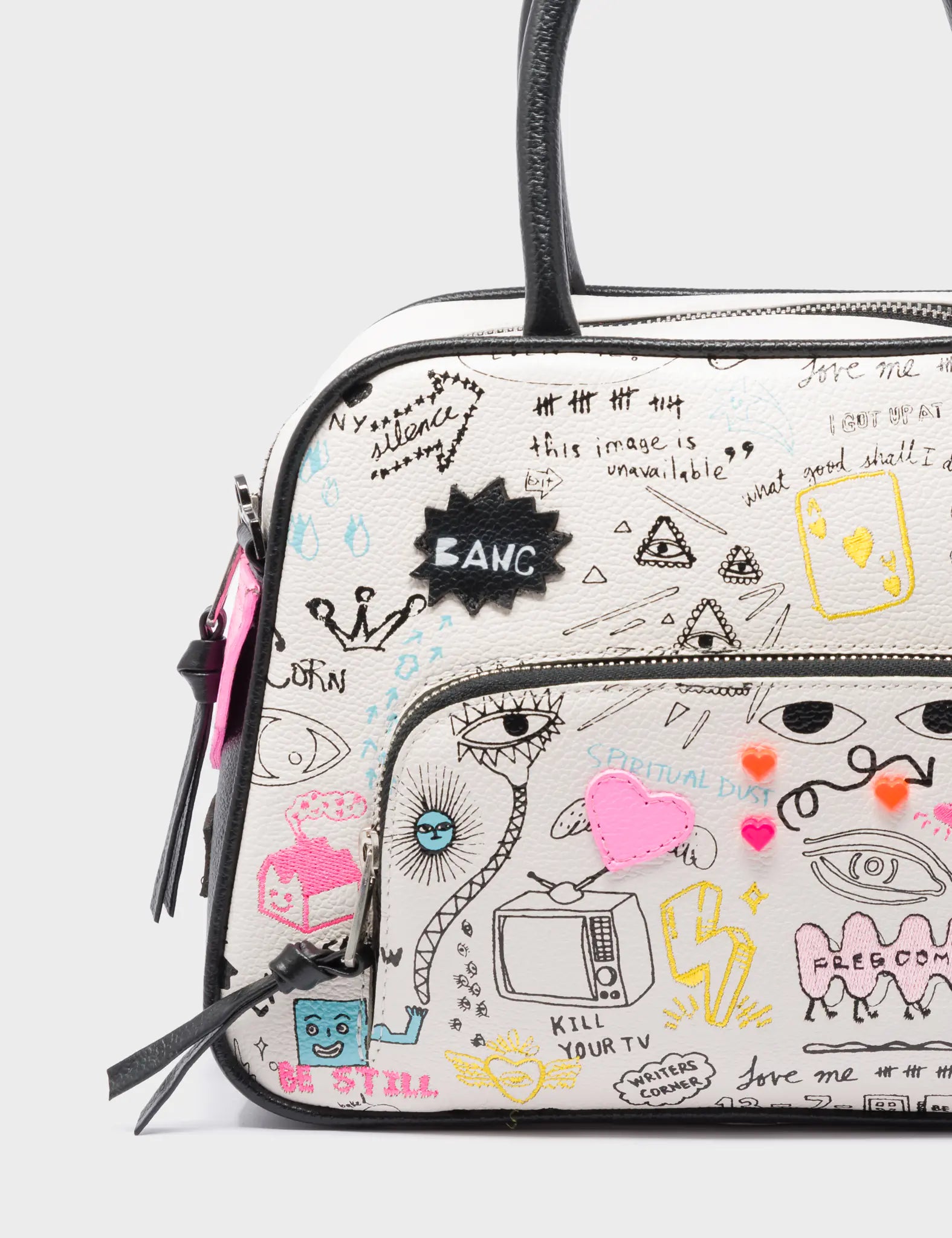 Marino Medium Crossbody Cream Leather Bag - Urban Doodles Design - Detail