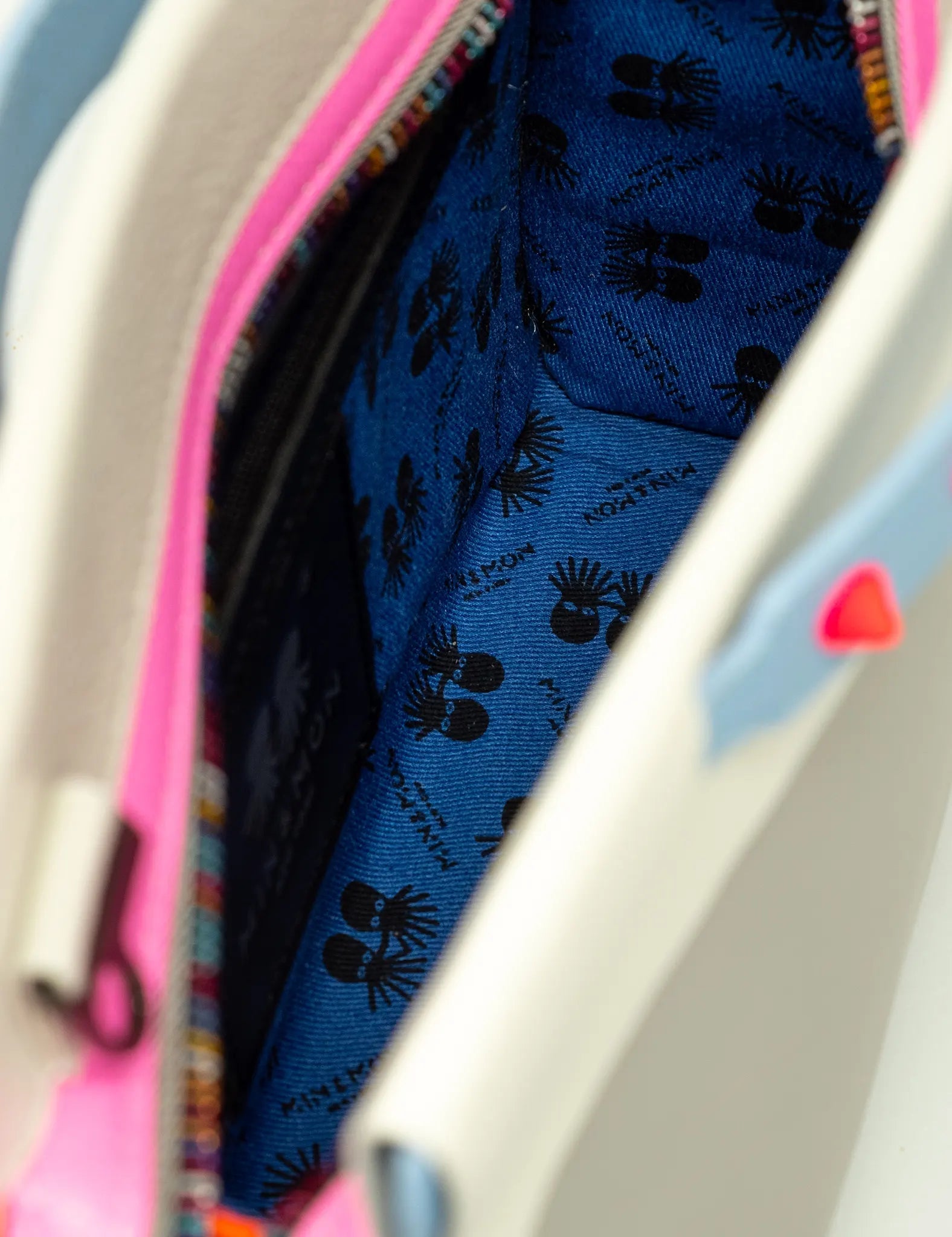 Vali Crossbody Handbag - Small - Inside view